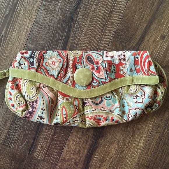 eBisu Handbags - eBisu Cloth Clutch Wristlet